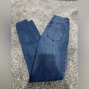 KanCan Size 0/23 Estilo Skinny Jeans High Rise Dark Wash Stretch Womens